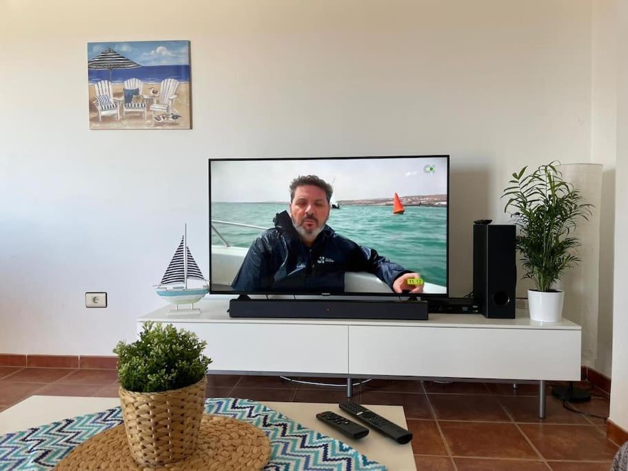شقة Seaview Cabezo Flat Fully Equipped With Parking El Médano المظهر الخارجي الصورة